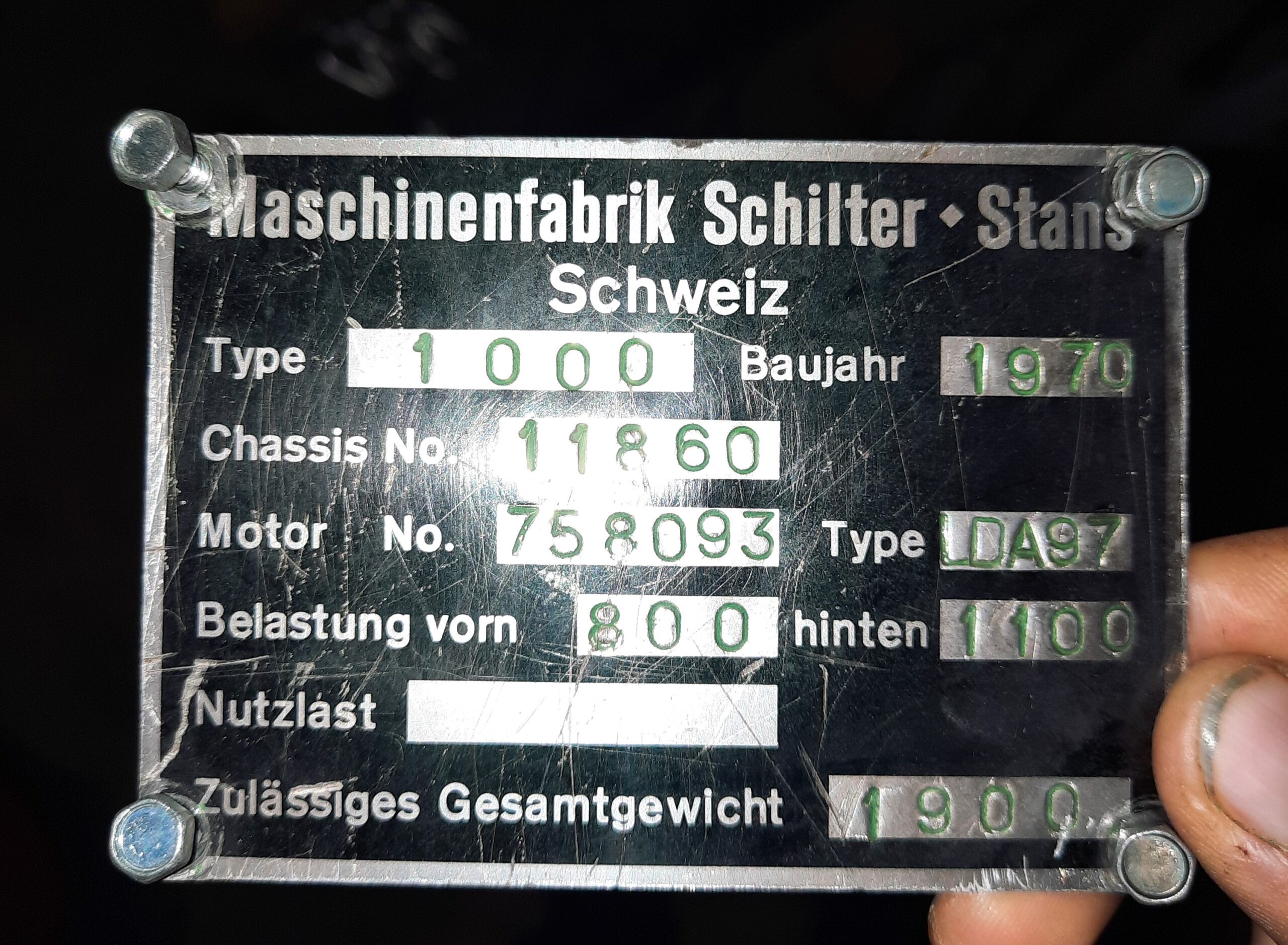 Schilter 1000, Typenschild