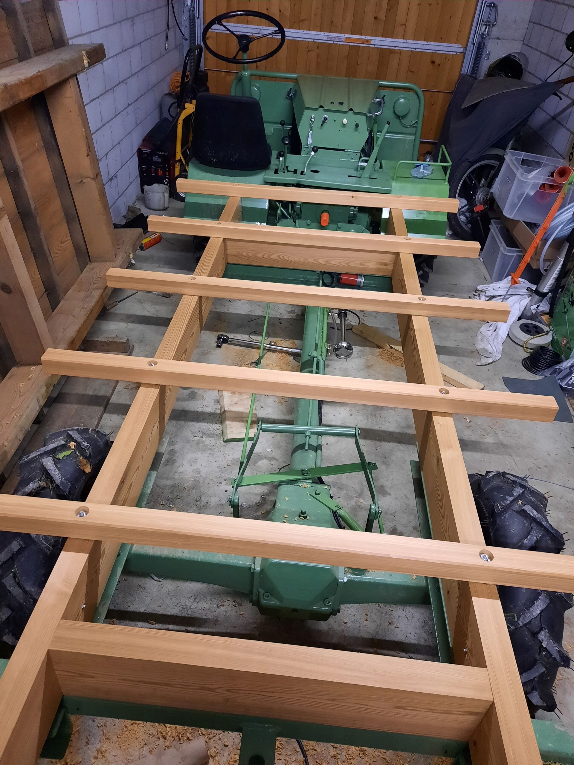 Schilter 1000, Brücke im Aufbau