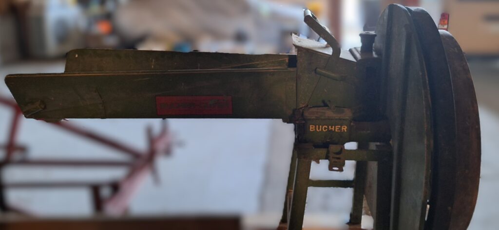 Futterschneidmaschine Bucher-Guyer, Getriebeseite